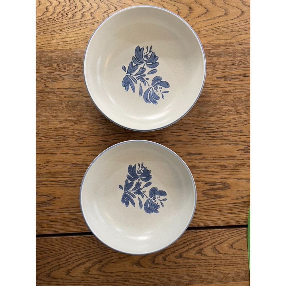 Yorktown Pfaltzgraff Large Serving bowls X2